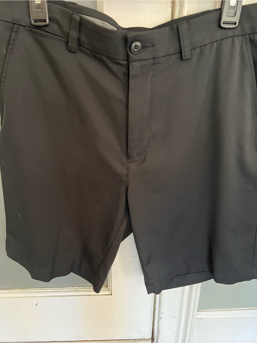 Roundtree & Yorke Black Athletic Flat-Front Shorts